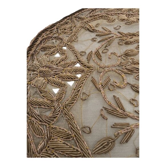 VTG Handmade Embroidered w/ Metal Springs Beige Placemats Set Of 2 15" x 9 3/4" - Picture 3 of 10